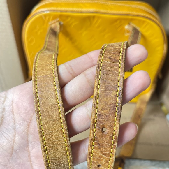 Louis Vuitton Vernis Yellow Backpack Vintage Monogram Purse Murray Tote LV Auth - Picture 14 of 16